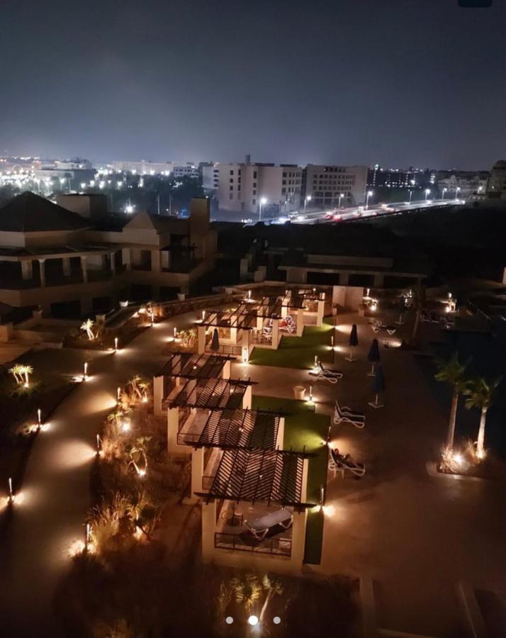 Luxury Self-catering & Studios, Al Dau Heights Апартаменты *