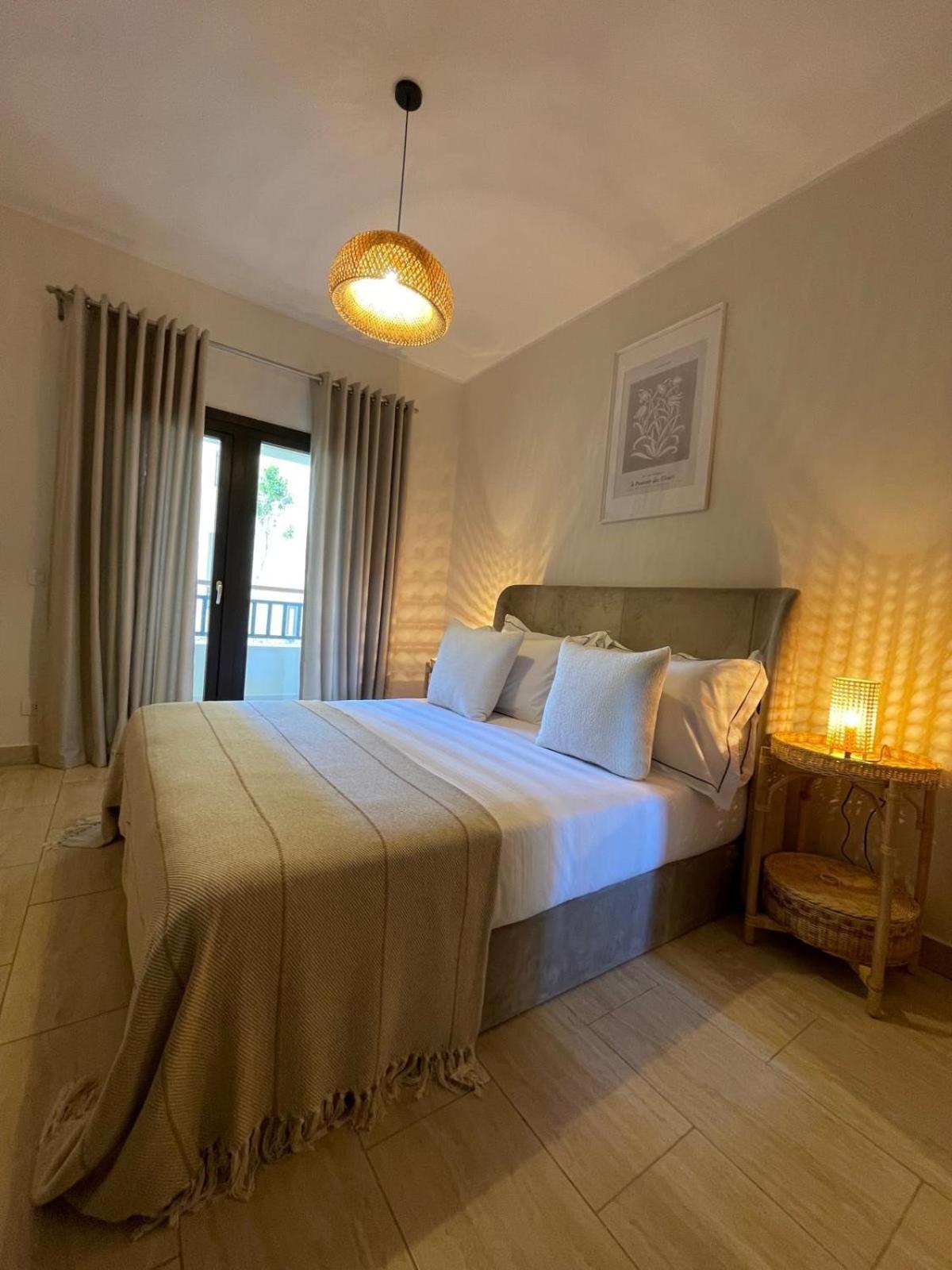 Luxury Self-catering & Studios, Al Dau Heights Daire